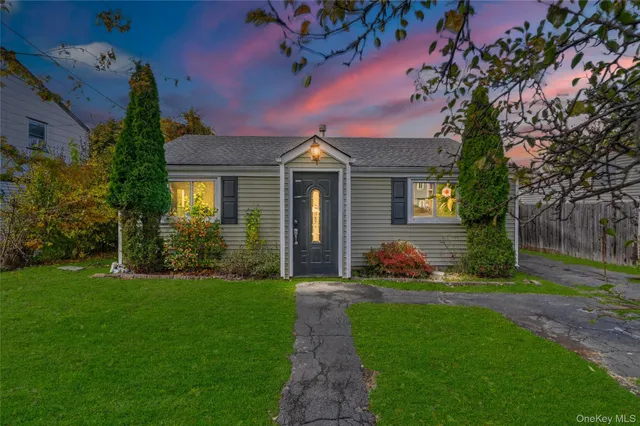 $445,000 | 7 North Wayne Avenue, West Haverstraw, NY 10993