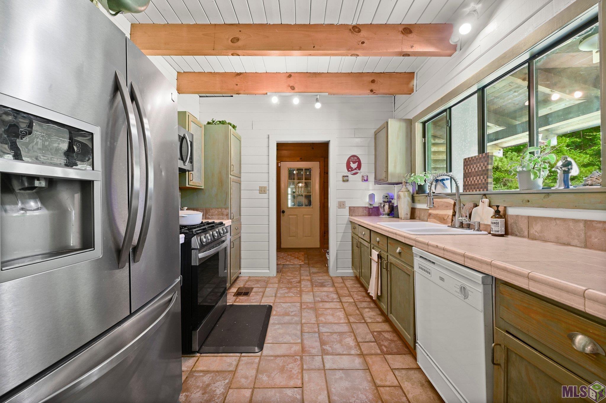 13845 Jackson Road Zachary, LA 70791 - Photo 5 of 31 Gallery Image 5