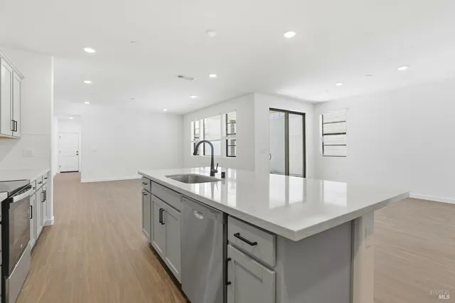 $922,445 | 9121 Camino Colegio, Rohnert Park, CA 94928