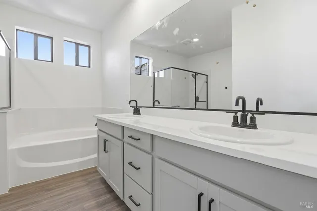 $922,445 | 9121 Camino Colegio, Rohnert Park, CA 94928