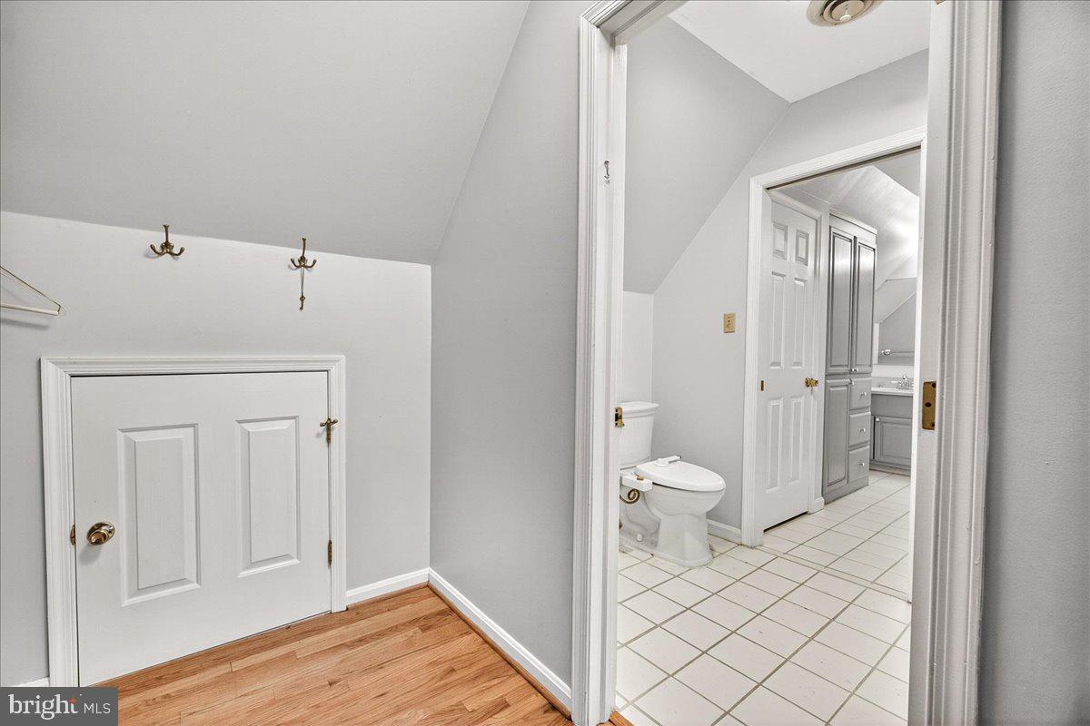 7503 Rockwood Road Frederick, MD 21702 - Photo 34 of 49 Access to bathroom from upstairs Primary Suite