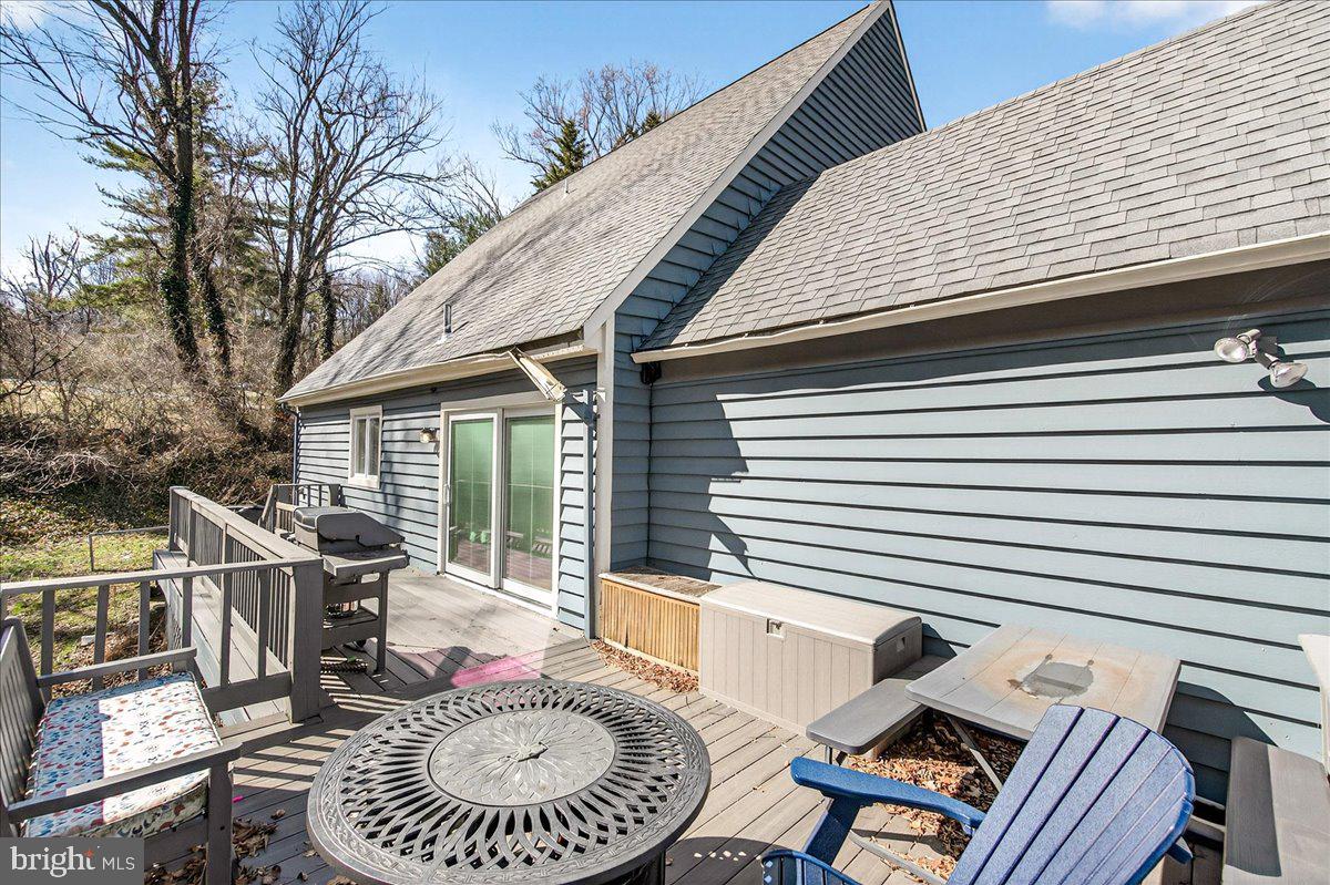 7503 Rockwood Road Frederick, MD 21702 - Photo 49 of 49 Rear Deck