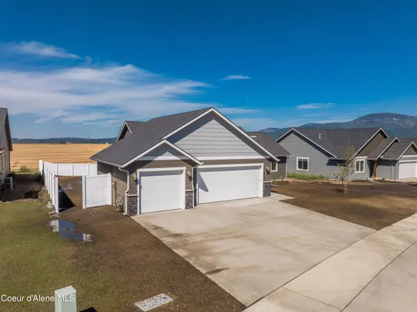 $489,000 | 11865 North Entwistle Way, Rathdrum, ID 83858