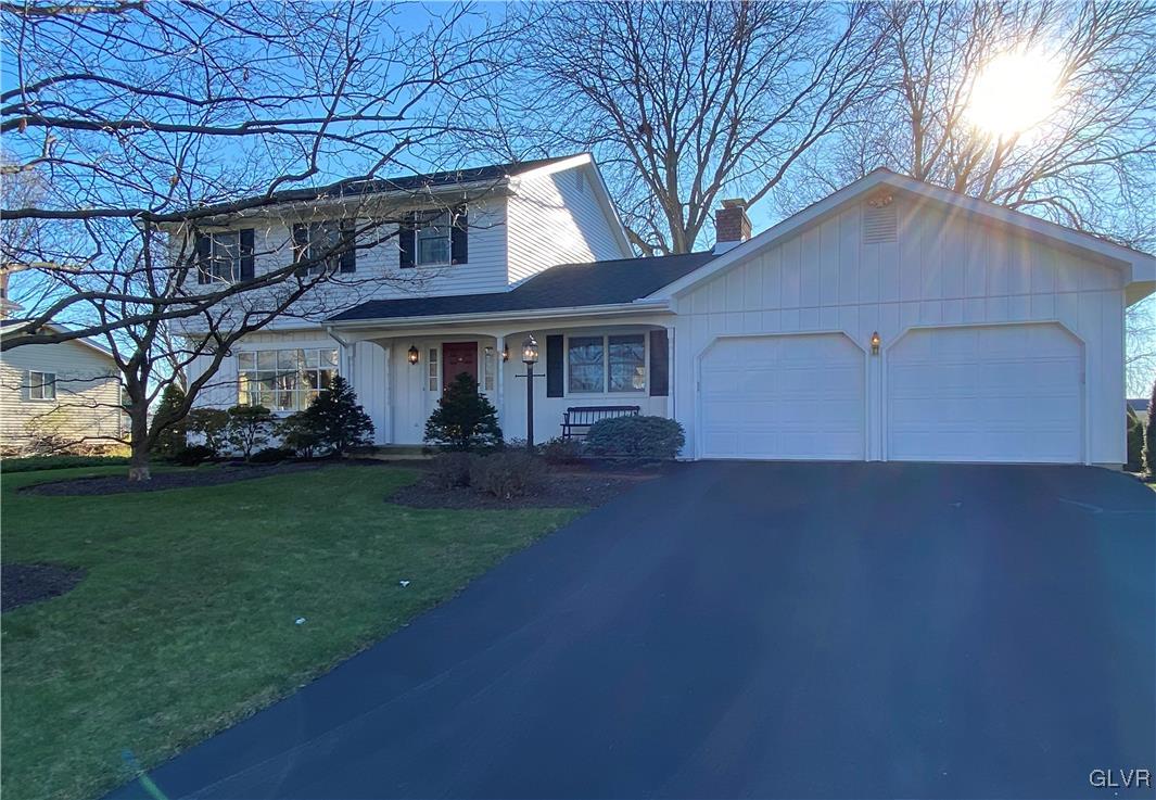 523 Mountain View Road Nazareth, PA 18064 - Photo 3 of 49 Gallery Image 3