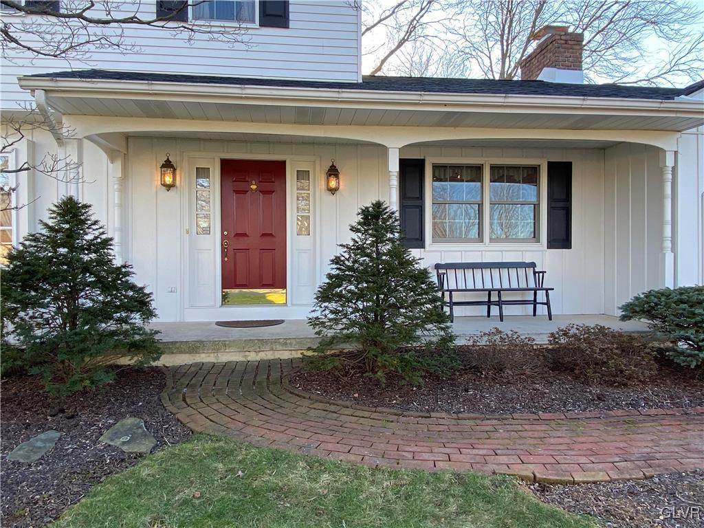 523 Mountain View Road Nazareth, PA 18064 - Photo 5 of 49 Gallery Image 5