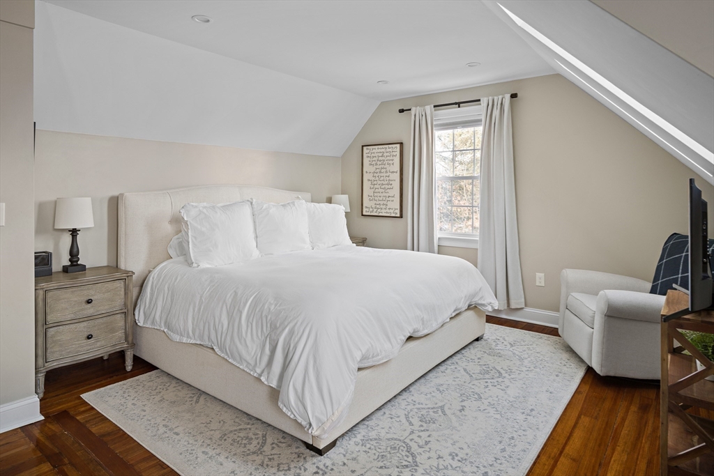 45 Circuit Road Dedham, MA 02026 - Photo 11 of 21