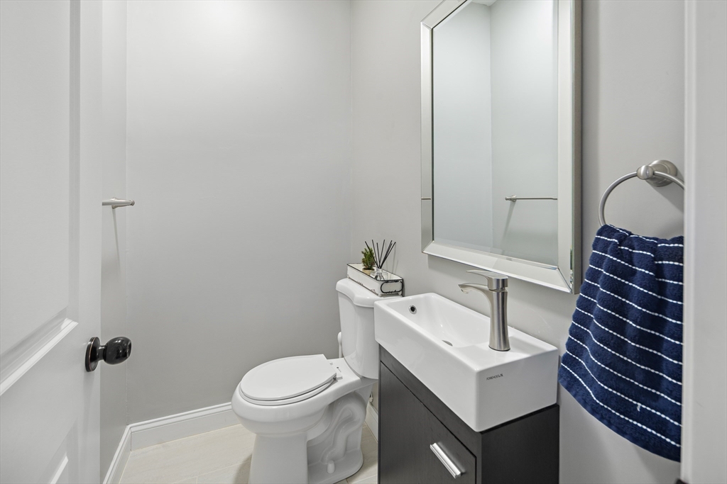 45 Circuit Road Dedham, MA 02026 - Photo 10 of 21