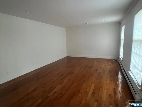 $5,100 | 7 Carriage Court, Washington Township, NJ 07676