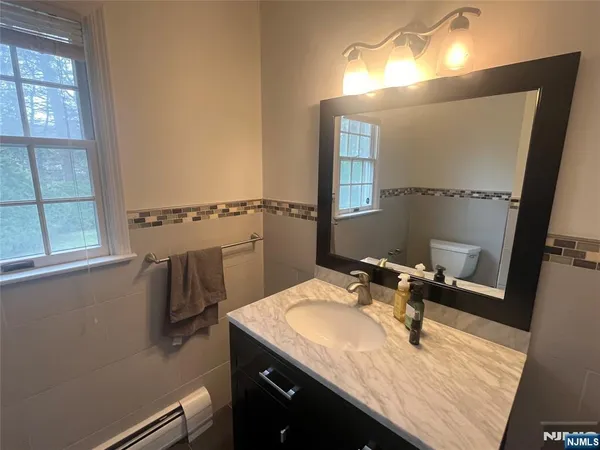 $5,100 | 7 Carriage Court, Washington Township, NJ 07676