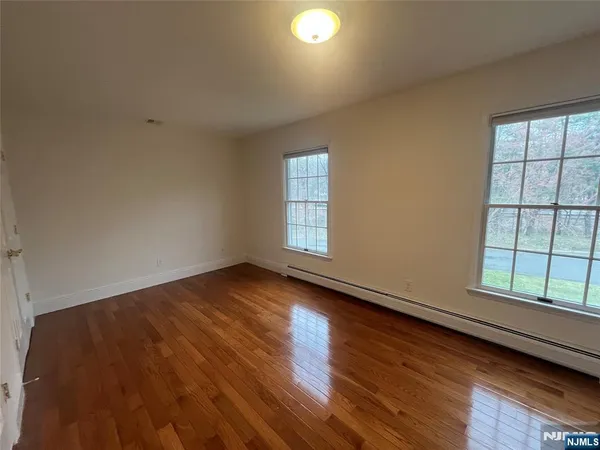 $5,100 | 7 Carriage Court, Washington Township, NJ 07676