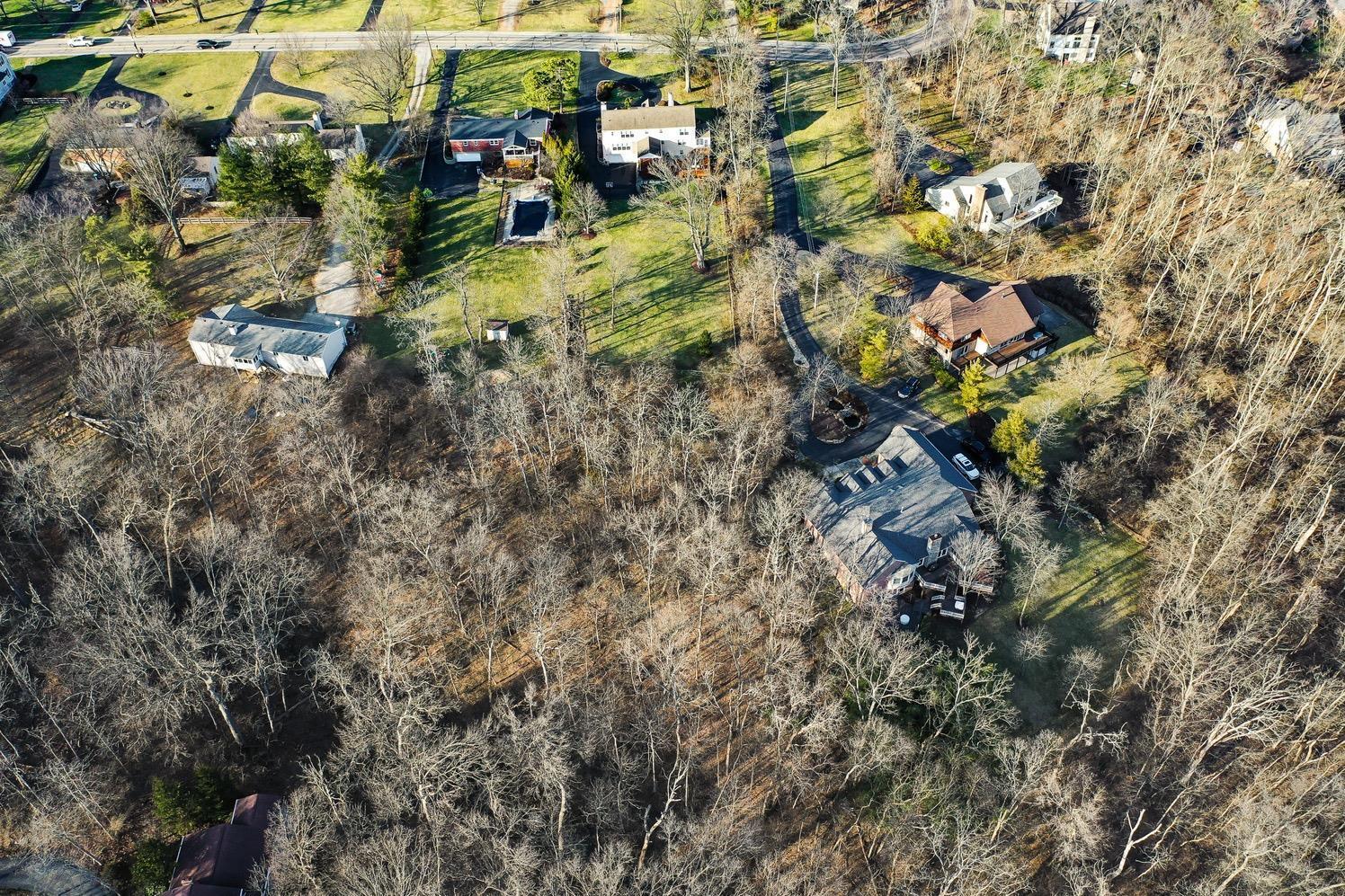 6877 Shawnee Run Road Madeira, OH 45243 - Photo 4 of 49