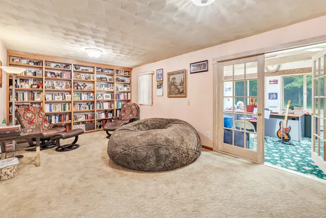 $1,300,000 | 40 Walnut Street, Monroe, CT 06468