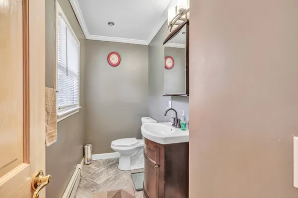 $1,100,000 | 40 Walnut Street, Monroe, CT 06468