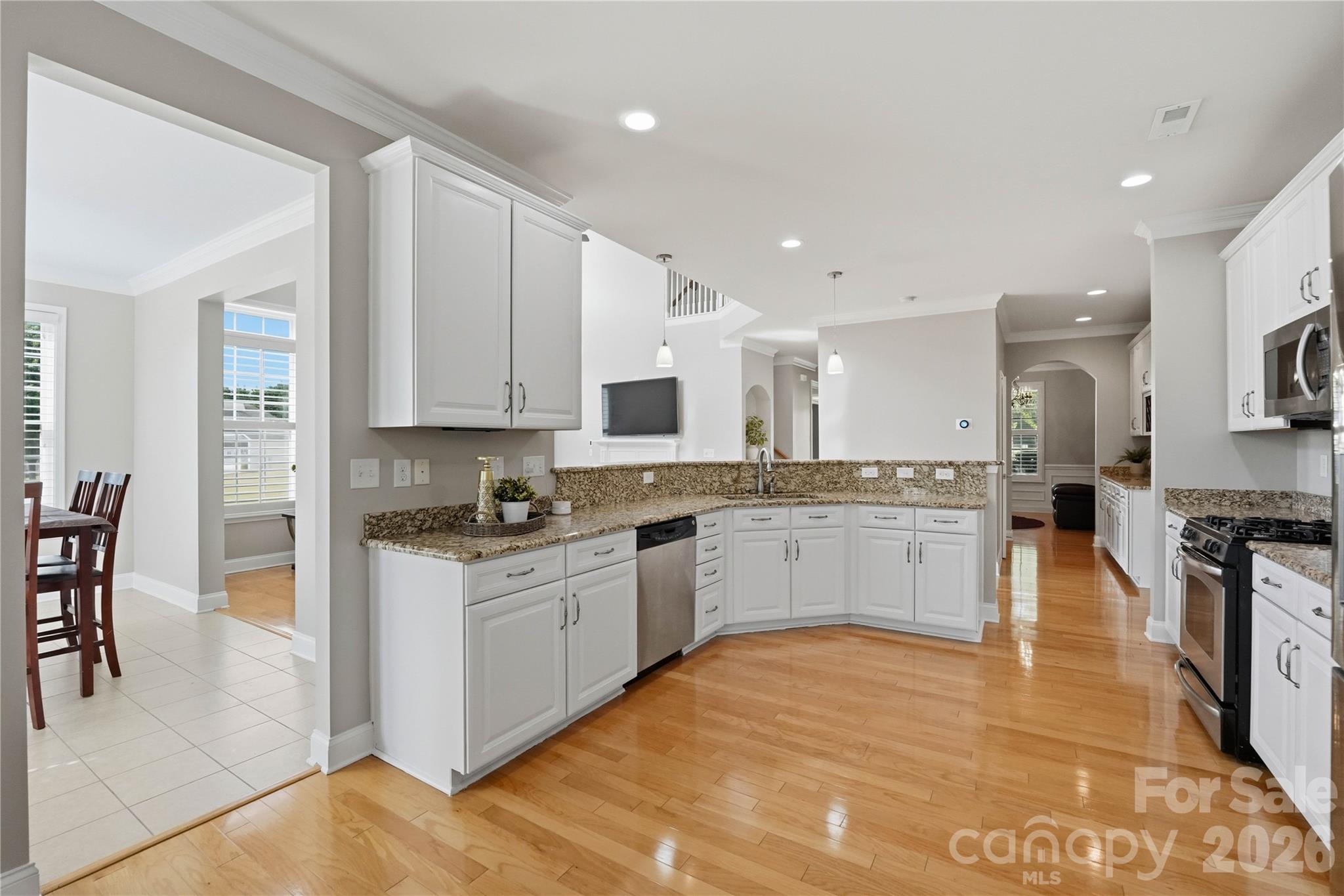 5068 Gladiola Way Tega Cay, SC 29708 - Photo 14 of 41