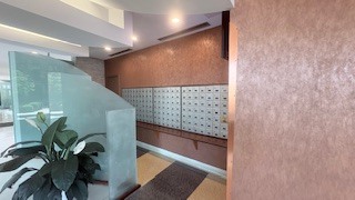 6301 North Sheridan Road, Unit 24N Chicago, IL 60660 - Photo 18 of 25
