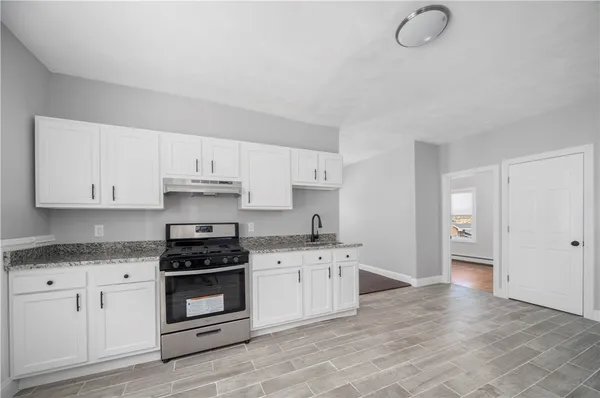 $599,900 | 92 Spring Street, Lincoln, RI 02838