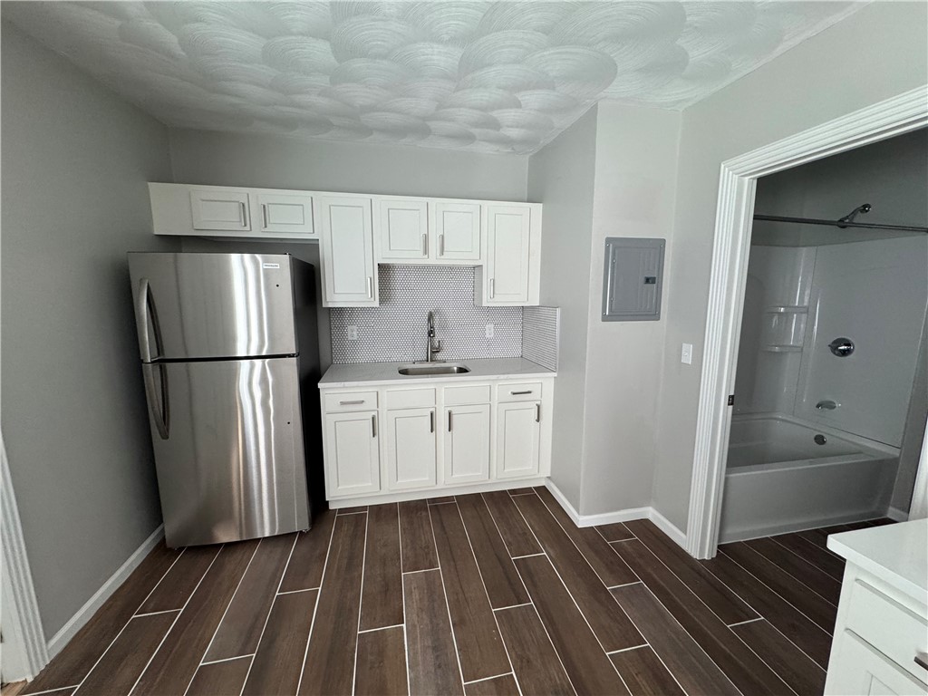 92 Spring Street Lincoln, RI 02838 - Photo 24 of 34
