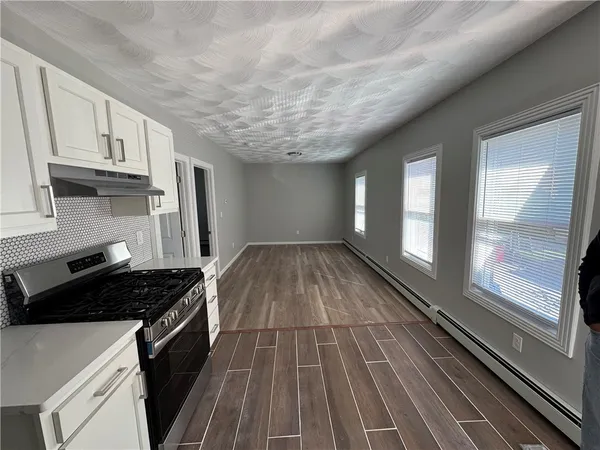 $599,900 | 92 Spring Street, Lincoln, RI 02838