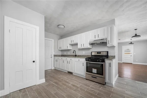 $599,900 | 92 Spring Street, Lincoln, RI 02838