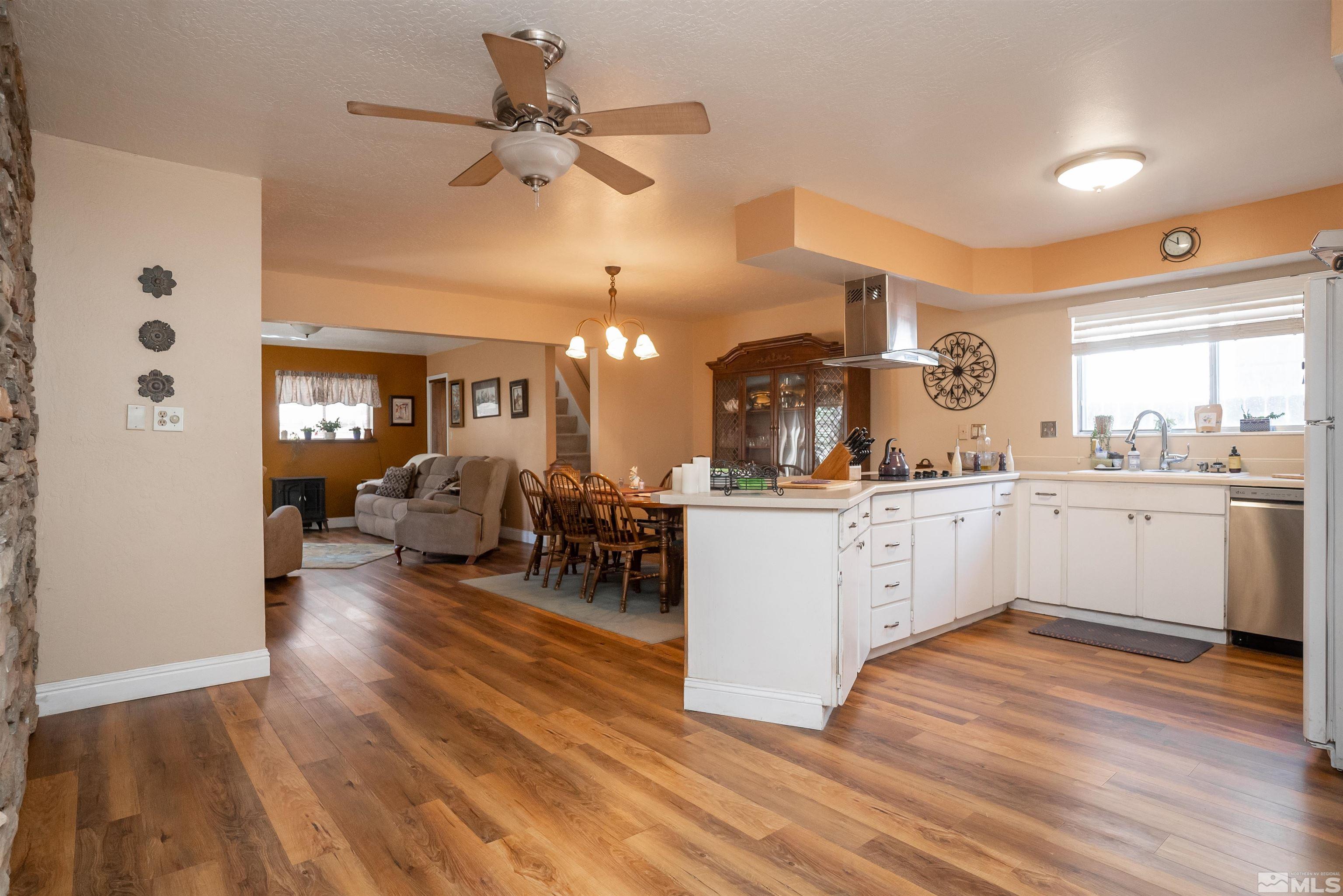 3545 Lodestar Lane Reno, NV 89503 - Photo 16 of 36 Photo 16
