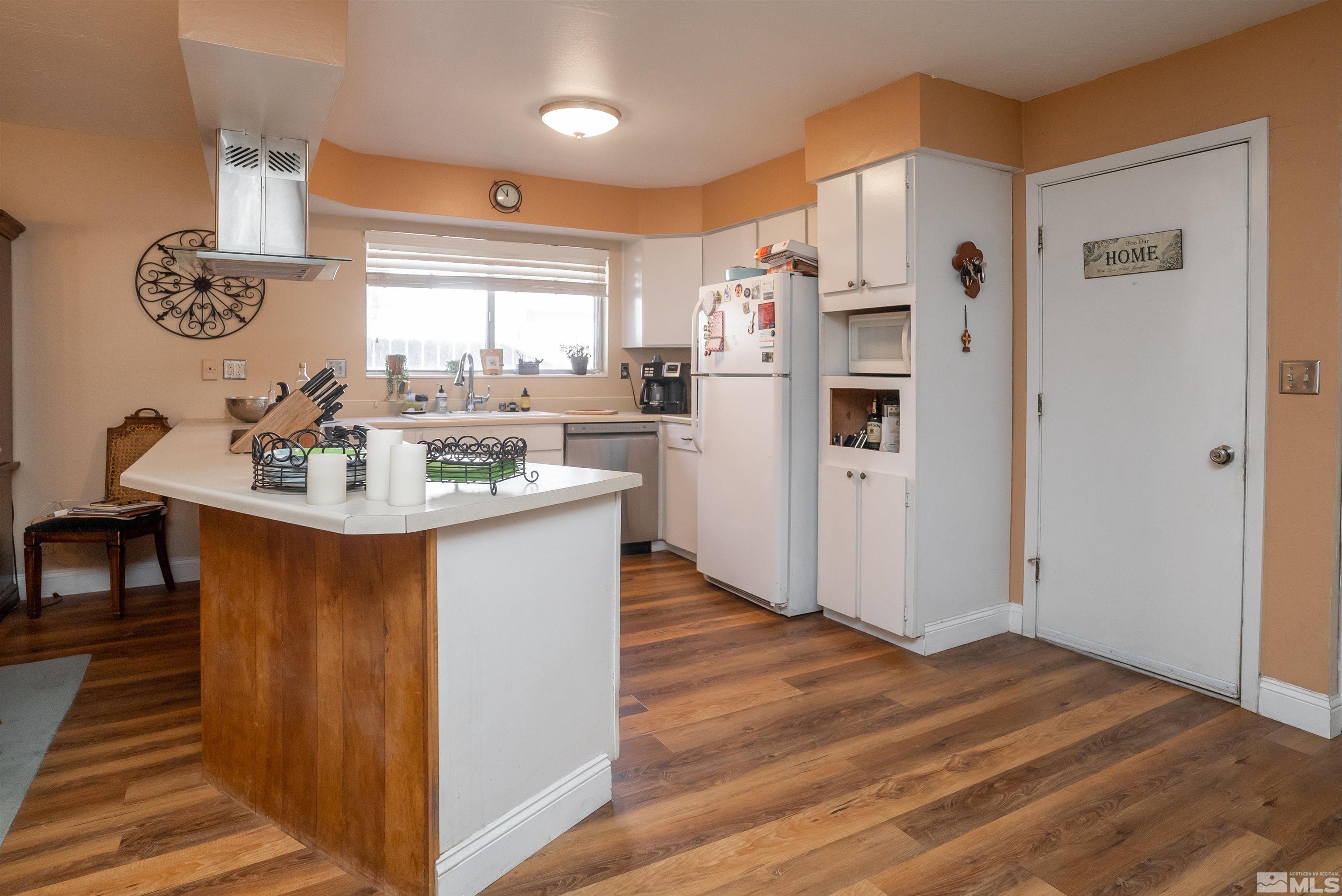 3545 Lodestar Lane Reno, NV 89503 - Photo 17 of 36 Photo 17