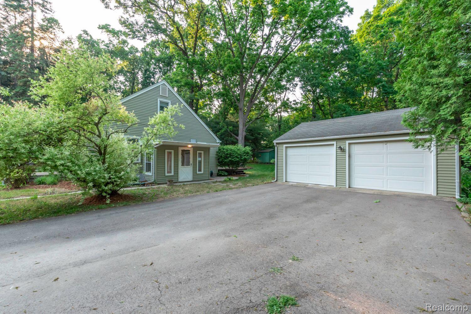 3574 Elizabeth Road Ann Arbor, MI 48103 - Photo 52 of 68 Gallery Image 52