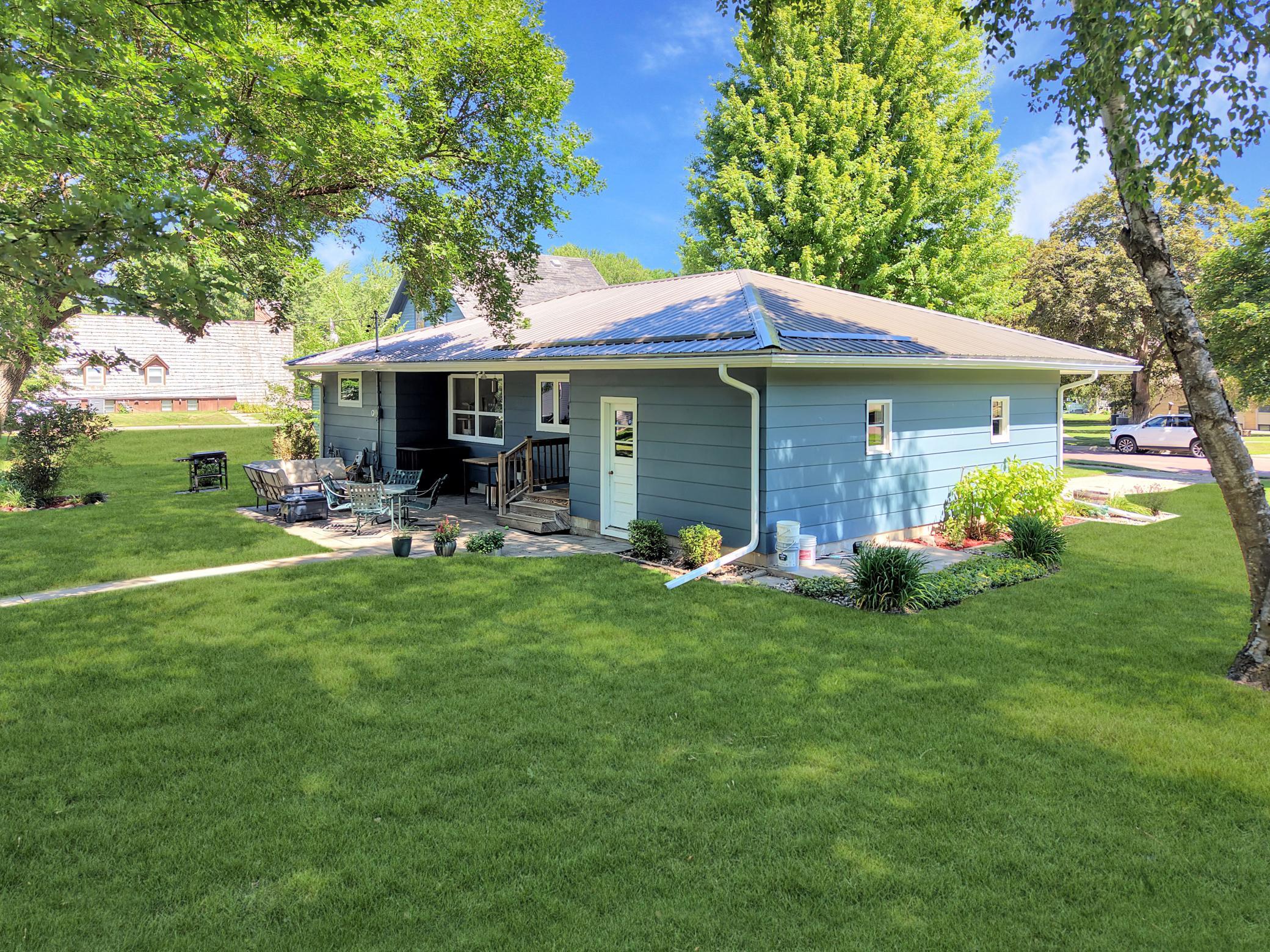 71 Rowland Street Tracy, MN 56175 - Photo 4 of 43