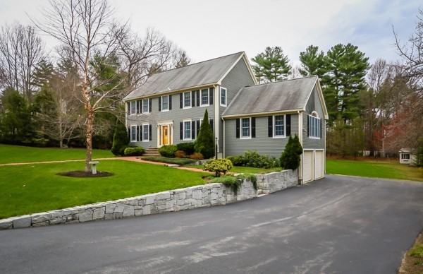 1 Tiger Row Georgetown, MA 01833 - Photo 2 of 30 Gallery Image 2