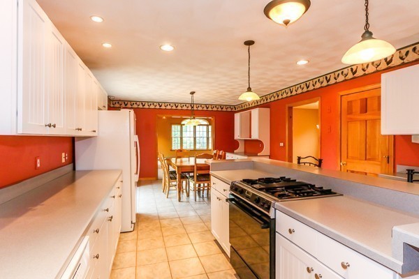 1 Tiger Row Georgetown, MA 01833 - Photo 9 of 30 Gallery Image 9