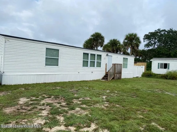 $199,000 | 2944 Century Oaks Circle, Malabar, FL 32950