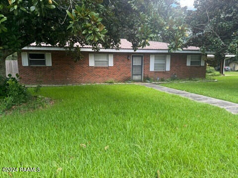 323 Caroline Street New Iberia, LA 70560 - Photo 1 of 11 IMG_2956