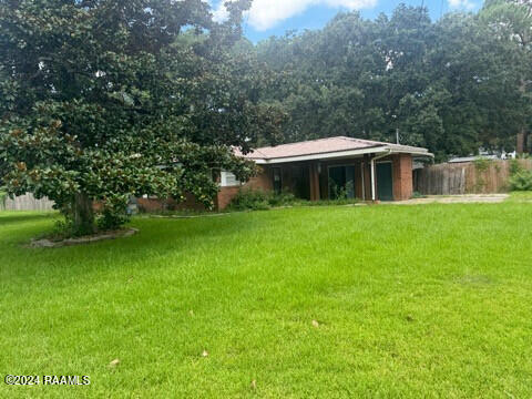 323 Caroline Street New Iberia, LA 70560 - Photo 10 of 11 IMG_2954