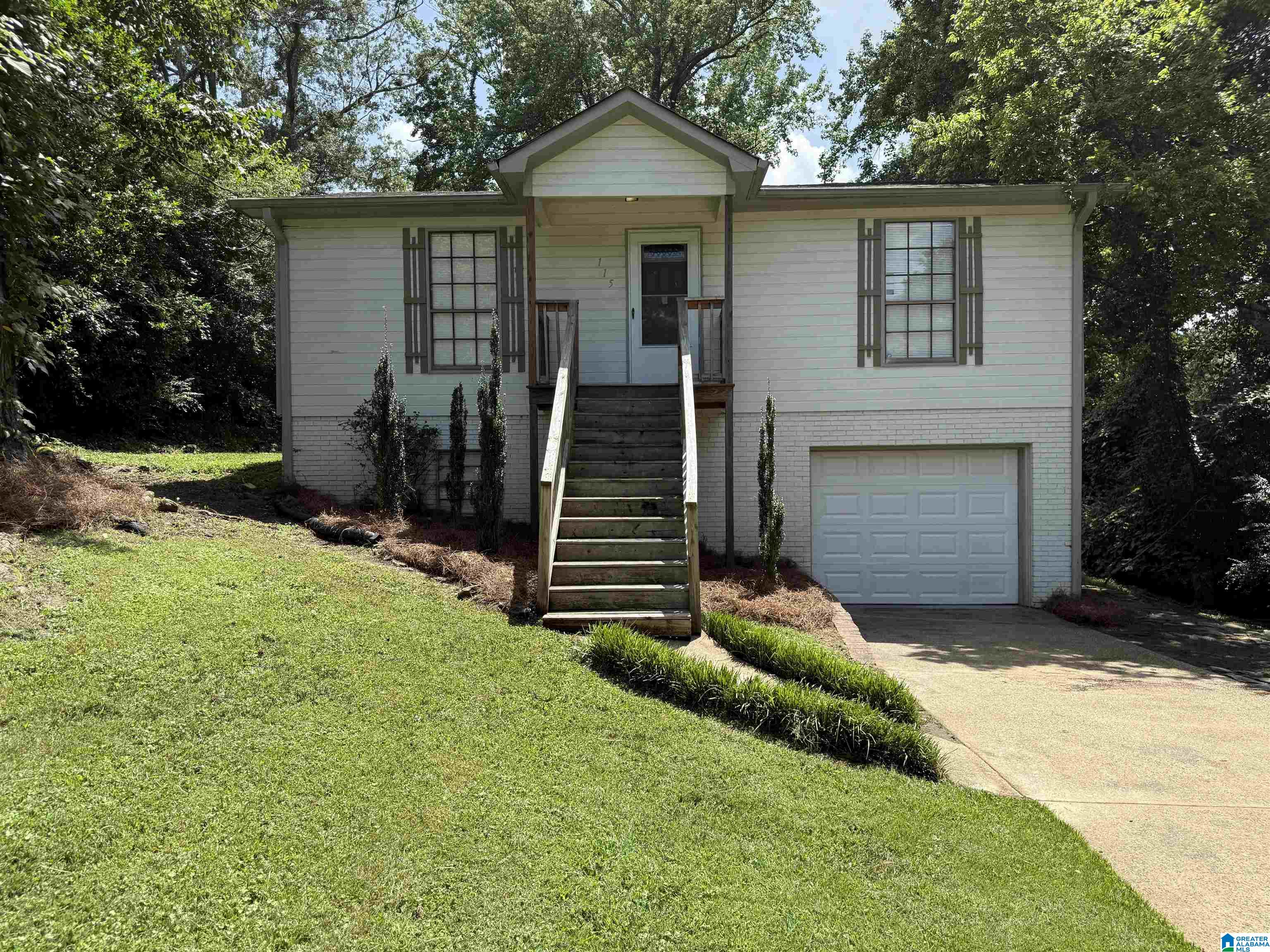 115 5th Way Pleasant Grove, AL 35127 - Photo 1 of 11