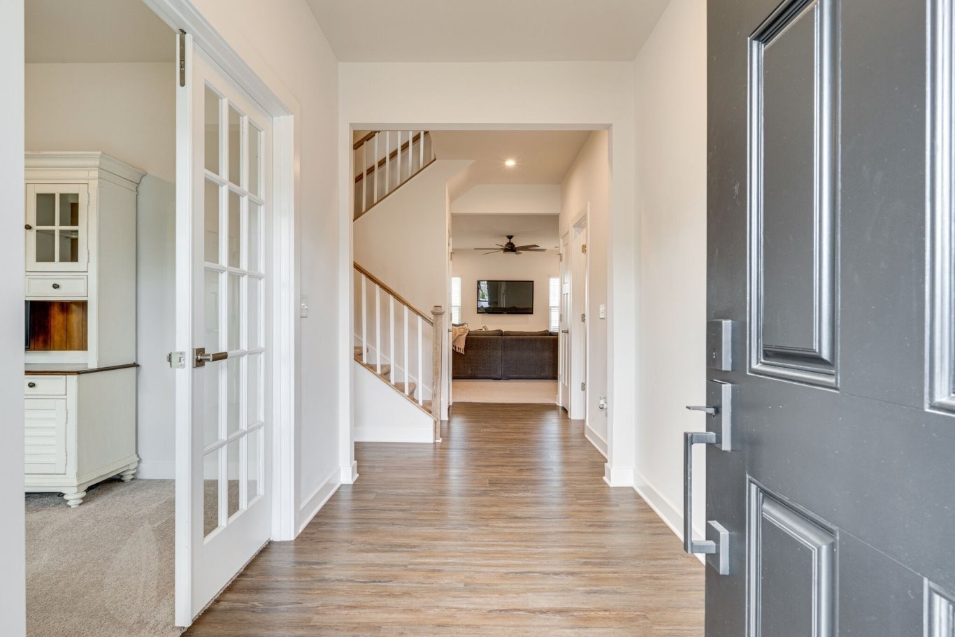 825 Raintree Drive Smyrna, TN 37167 - Photo 4 of 40