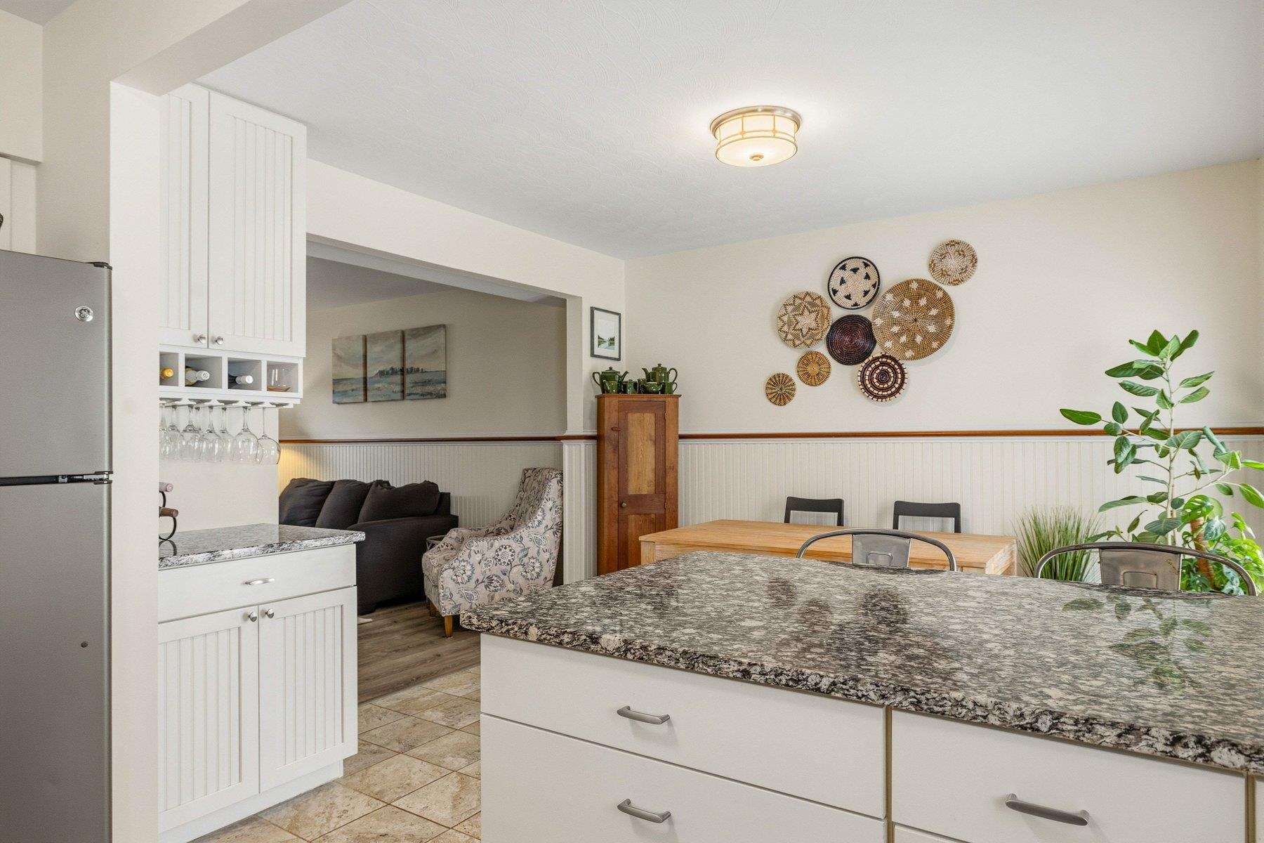 415 High Street, Unit 2 Hampton, NH 03842 - Photo 4 of 30
