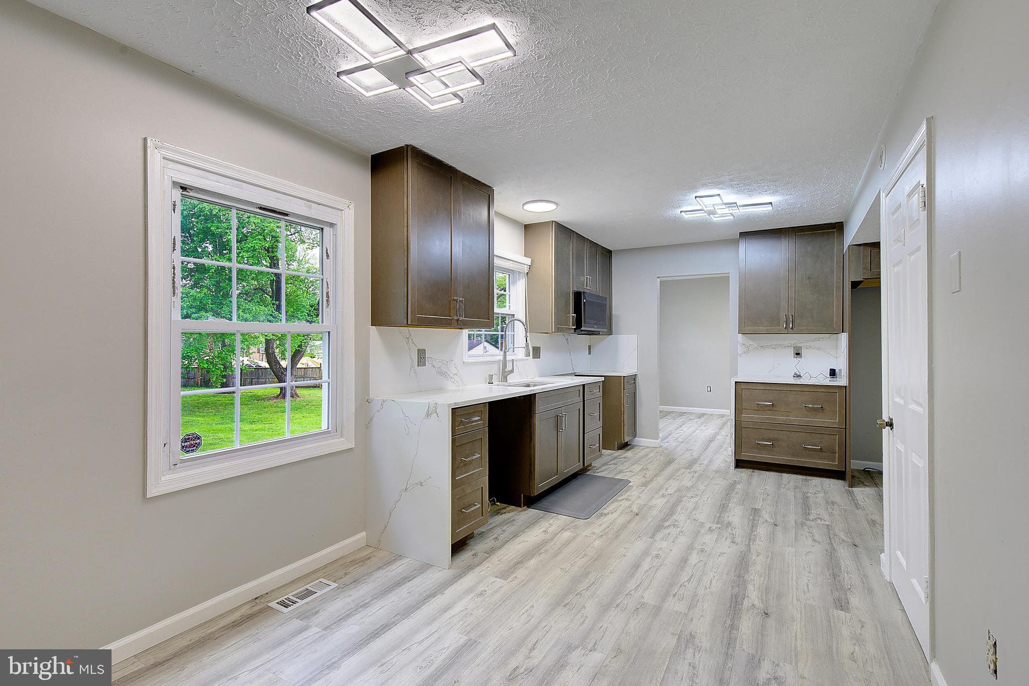 11611 Whittier Road Bowie, MD 20721 - Photo 10 of 34