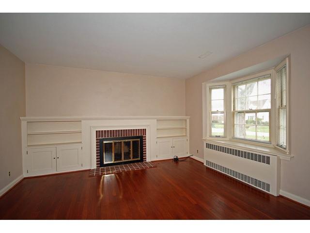 39 Nottingham Road Columbus, OH 43214 - Photo 3 of 19 Gallery Image 3