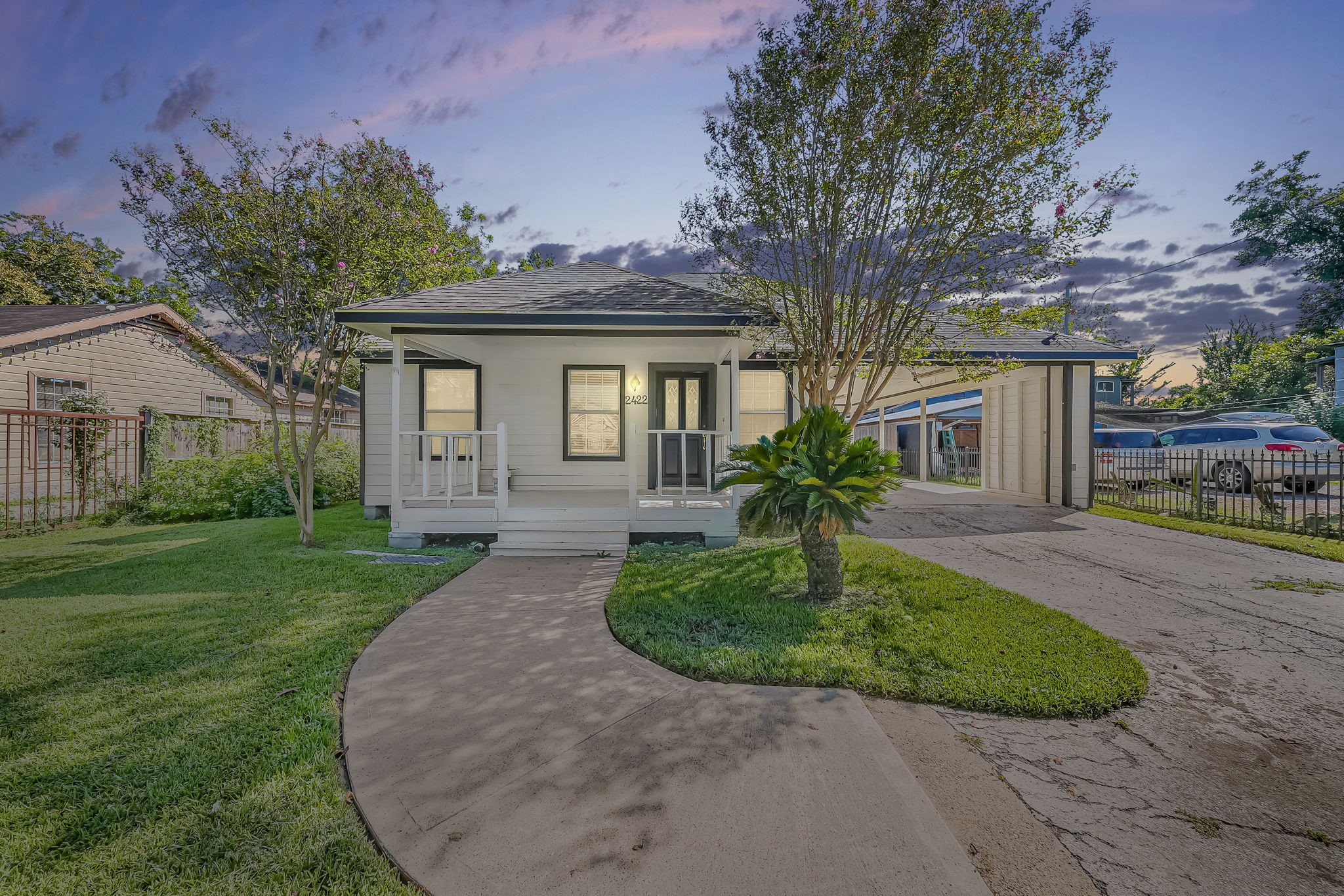 2422 Deutser Street Houston, TX 77093 - Photo 2 of 19 Gallery Image 2