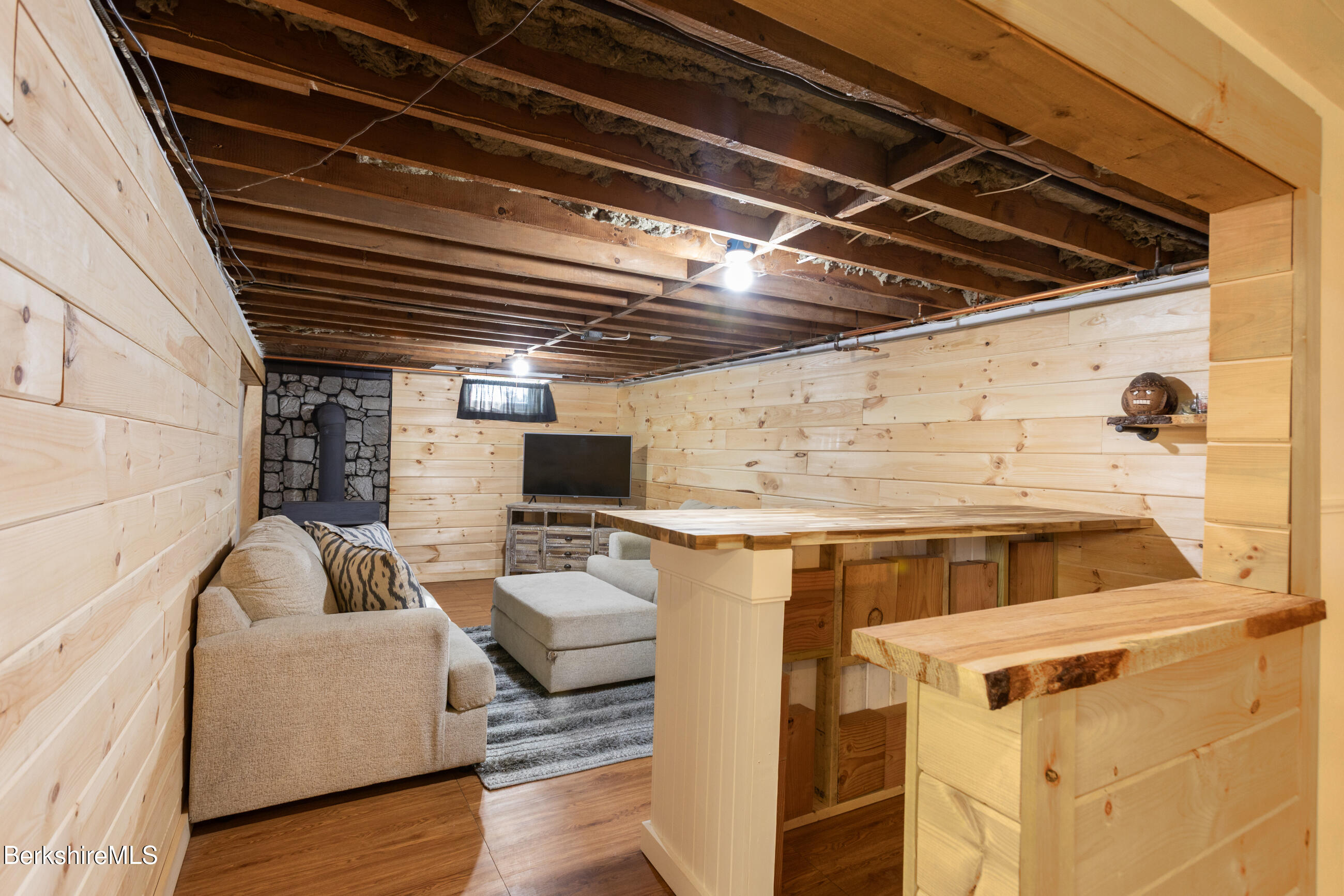 15 Longfellow Avenue Pittsfield, MA 01201 - Photo 20 of 31 Basement