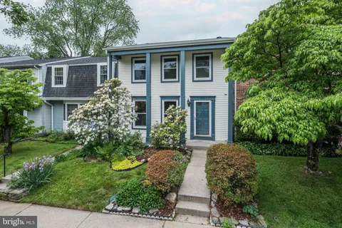 $475,000 | 7506 Weatherby Drive, Rockville, MD 20855