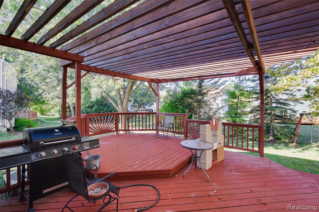 24801 Jamestowne Road Novi, MI 48375 - Photo 61 of 63 Gallery Image 61