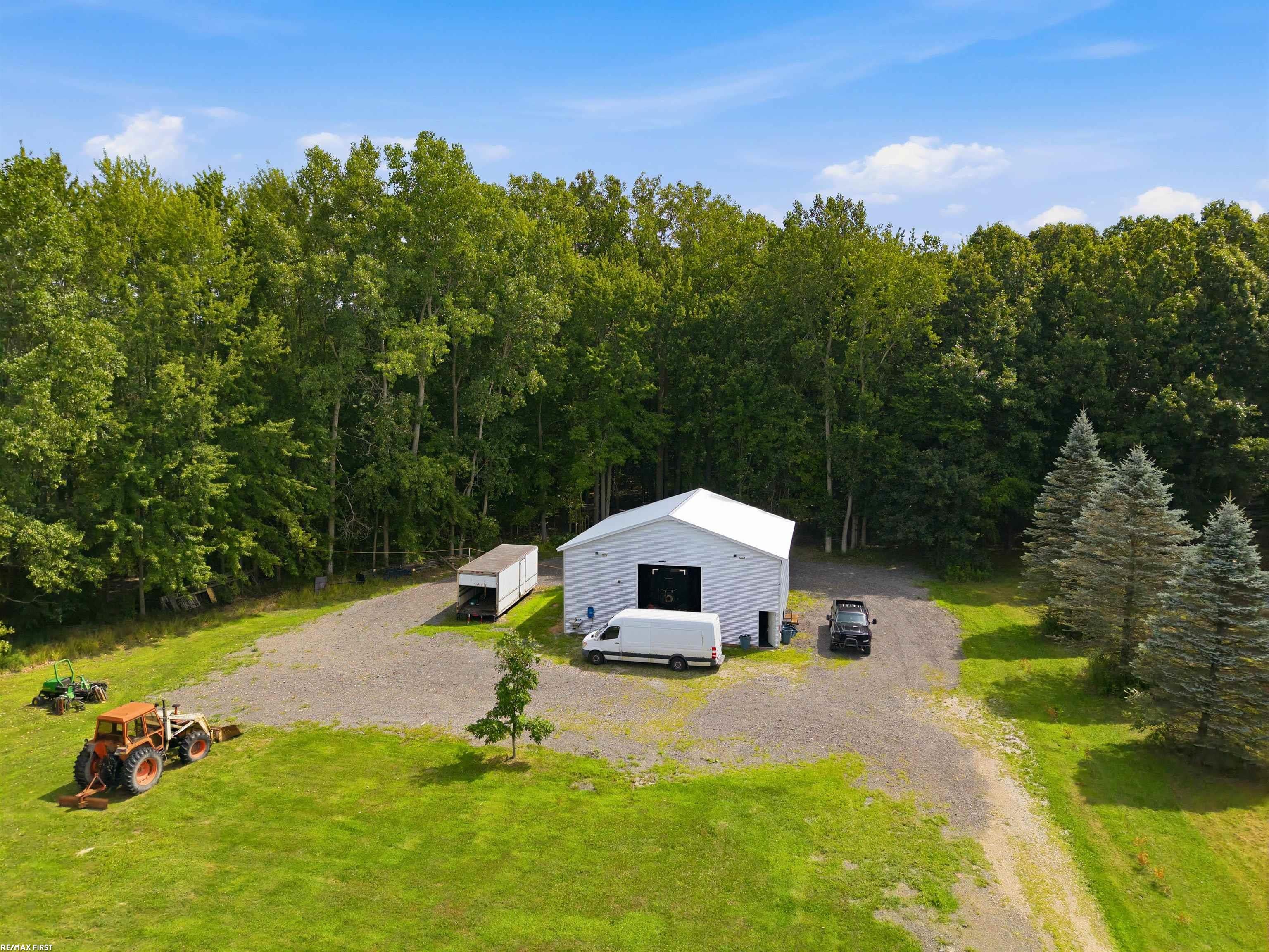 2635 Palms Road Columbus, MI 48063 - Photo 46 of 51 Gallery Image 46