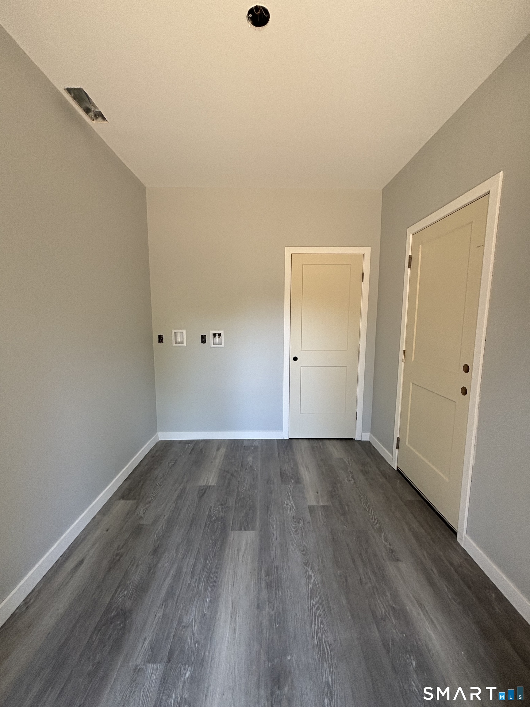 9 Putnam Park Road Bethel, CT 06801 - Photo 10 of 11