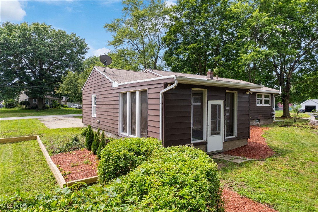 1067 Munroe Falls Kent Road Kent, OH 44240 - Photo 28 of 31