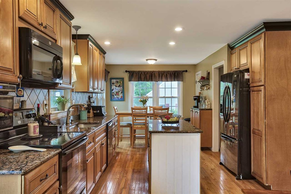 2 Waubeeka Springs Road, Unit 2 Hudson, NH 03051 - Photo 7 of 15 Gallery Image 7