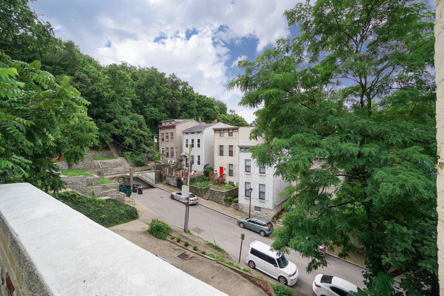 2202 Ravine Street Cincinnati, OH 45219 - Photo 22 of 24