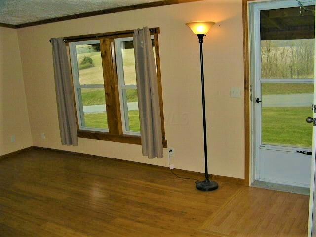 14510 Union Road Laurelville, OH 43135 - Photo 3 of 14 Liv Rm