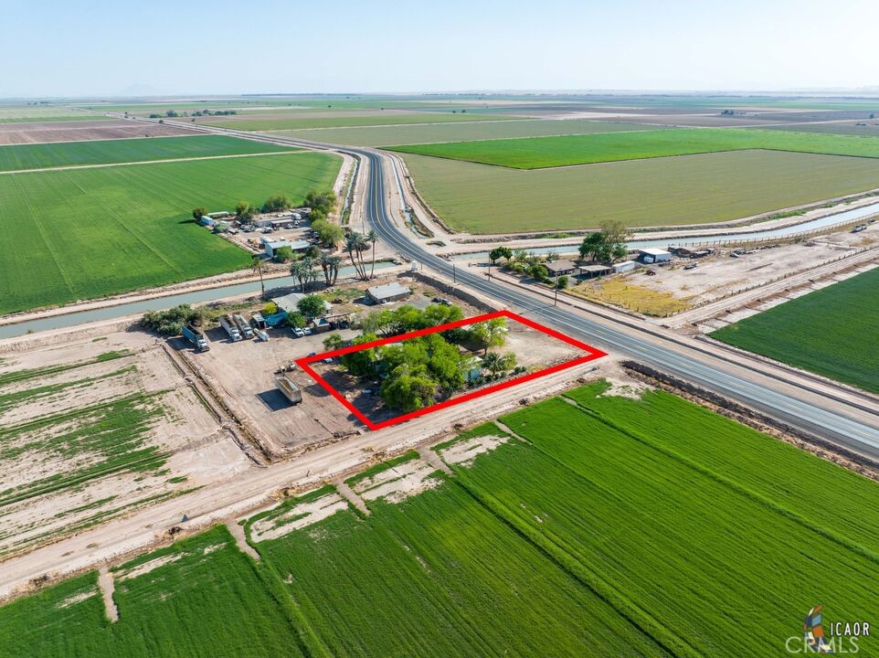 4898 Forrester Road Brawley, CA 92227 - Photo 4 of 10 a view of a tennis court