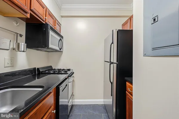$1,750 | 906 South Washington Street, Unit 101, Alexandria, VA 22314