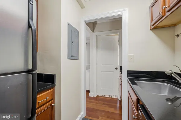 $1,750 | 906 South Washington Street, Unit 101, Alexandria, VA 22314